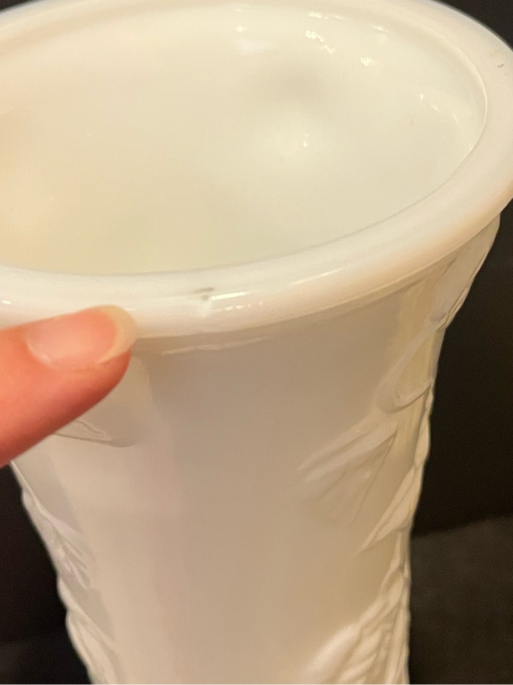 Classic White Embossed Milk Glass Vase Ivy Leaf Pattern - Picture 12 of 15